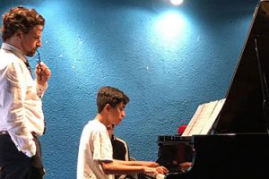masterclass-en-honduras-del-pianista-jose-luis-patrocinada-por-funiber